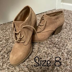 Rocket Dog bootie size 8